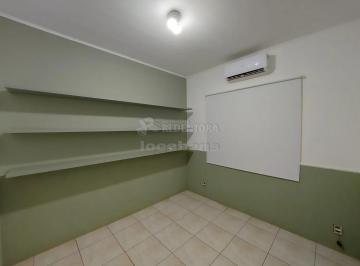 Comercial · 15m² · 1 Quarto · Vila Fioresi - Sala Comercial Locação