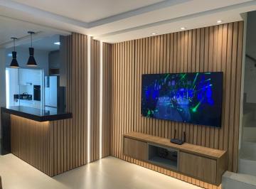 Casa · 150m² · 3 Quartos · 3 Vagas · Sobrado com 3 quartos à venda, bairro Grand Ville - Uberlândia/MG