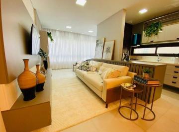 Apartamento · 111m² · 3 Quartos · 2 Vagas · Apartamento 3 dormitórios, sendo 1 suíte, 110m², 2 box, pertinho do mar, bairro Navegantes