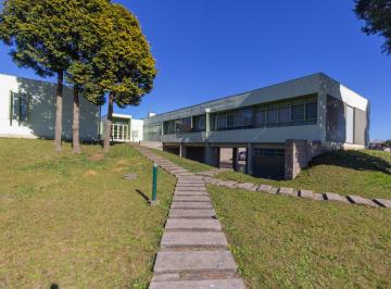 TERRENO · Casa comercial à venda em São José dos Pinhais ARY