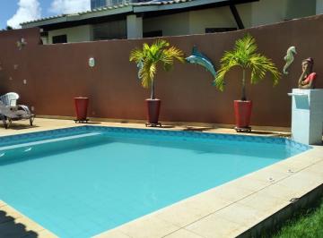 Casa · 6 Quartos · 2 Vagas · Casa Alto Padrão em Guarajuba, Camaçari/BA