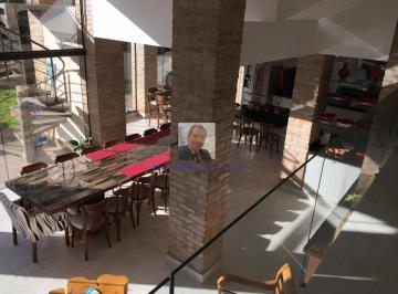 Casa · 532m² · 4 Quartos · 12 Vagas · VENDE-SE Linda Casa 4 suítes no Condomínio Vila Verde, Km 36 Raposo.