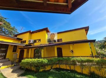 Casa · 289m² · 3 Quartos · 4 Vagas · Vende-se Linda Casa 3dorm/1suíte, piscina, 2 vagas cobertas