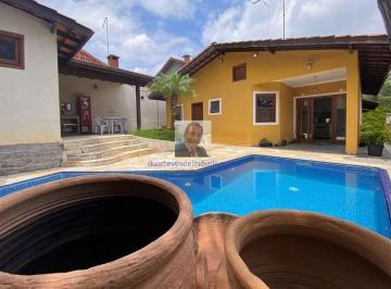 Casa · 361m² · 3 Quartos · 4 Vagas · Vende-se Casa no Cond. Residence Plaza - 3 dorms / 1 suíte. Ótima casa, lar