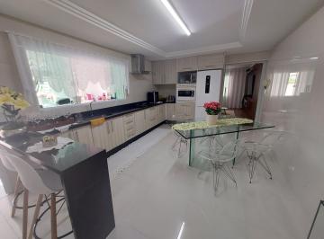 Casa de 3 quartos, São Paulo · Sobrado de Vila - 8 vagas, Sala 2 ambientes, 3 dorms, Área de lazer independente