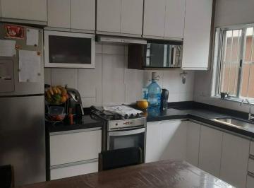 Casa de 3 quartos, São Paulo · Sobrado de Vila com 3 Quartos + edícula 1 dormitório por R$ 530.000,00...