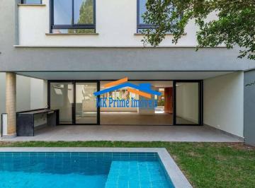 Casa · 367m² · 4 Quartos · 4 Vagas · Casa no Condomínio Venezia com Sofisticação no Alto da Boa Vista/SP.