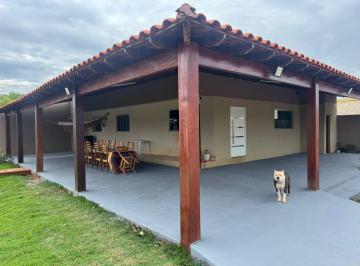 Casa de 3 quartos, Sobradinho · EXCELENTE CHÁCARA 2500M2.COZINHA MODERNA!!!