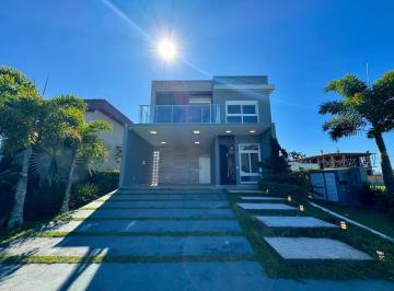202410111356118796.jpeg · Casa para Venda em Camboriú, Santa Regina, 3 dormitórios, 1 suíte, 4 banheiros, 4 vagas