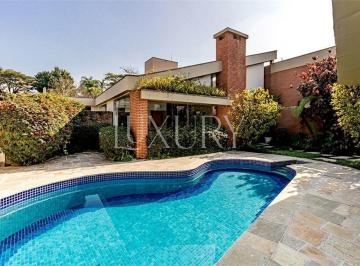 1 · Casa à Venda no Alto de Pinheiros ComPiscina - Jardim e Excelente Terreno