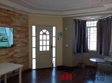 Casa · 255m² · 3 Quartos · 2 Vagas · CASA ESPAÇOSA PRÓXIMA AO BORBA GATO! 3 Quartos, sendo 1 Suíte