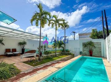 whatsapp-image-2024-10-31-at-13-06-201730404385192.jpeg · Casa à venda em localização privilegiada, Bairro De Lourdes, Fortaleza!