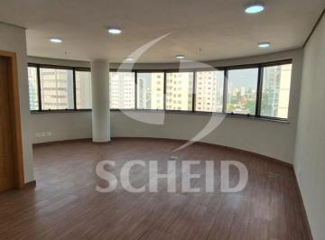 Comercial · 201m² · 1 Vaga · Conjunto Comercial com 201m², 5 salas amplas, banheiros, refeirório, 1 vaga.