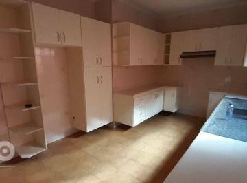 e9868cbe5444e0adff5b10cc18bd048b969a2da3 · Excelente casa totalmente térrea.
