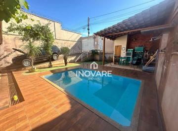8fc0fcb3df557dd4dcd20039e2d4bf395bada48e · Casa com 3 dormitórios à venda, 265 m² por R$ 700.000,00 - Village Imperial - Itumbiara/GO