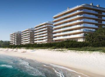 1 · Apartamento Alto Padrão com 3 suítes em Jurerê