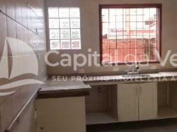 Casa · 374m² · 4 Quartos · 4 Vagas · PROPRIEDADE EM ILHABELA COM DOIS SOBRADOS, PRÓXIMO A PRAIA