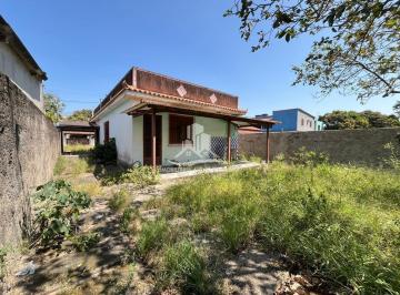 Casa · 3 Quartos · 3 Vagas · Casa à Venda em Unamar