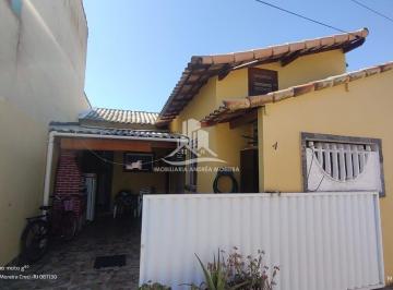 Casa · 1 Quarto · 1 Vaga · Casa á Venda no Centro de Unamar