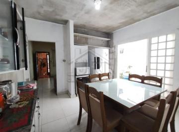 img-20240416-wa00851713739534101.jpg · Casa com Escritura à venda em Excelente Localização no Vila Bocaina em Mauá/SP. Próximo a Almirante