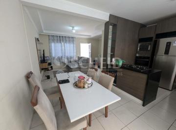 Casa · 102m² · 3 Quartos · 2 Vagas · Sobrado 81m² 3 quartos sendo 1 suíte e 2 vagas de garagem!