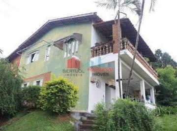 Rural · 2300m² · 3 Quartos · 4 Vagas · Casa Ampla com Piscina e Espaço Gourmet na Vila Pasti – Louveira