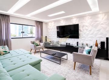Casa · 386m² · 3 Quartos · 8 Vagas · Sobrado com 3 Suítes para Comprar, 386m² - Vila Pires, Santo André/SP.