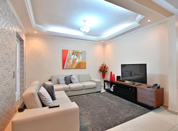 Casa de 4 quartos, Sobradinho · Casa, Elevador, suite, espaço gourmet, piscina aquecida e aceita financiamento.