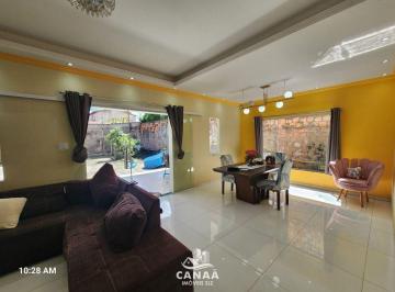 976jqma2nze4mzy4ztbkzme4_md · Casa Duplex a Venda no Jardim das Margaridas - 5 quartos - Nascente - Reformada