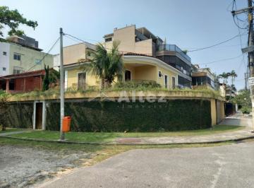 Foto 01 · Casa 4 Quartos, Jardim, Frente ao Pq. Chico Mendes, Recreio, RJ