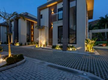 d12703875f9a268974f02d51bc7893695122dac3 · Sobrado com 3 dormitórios à venda, 128 m² por R$ 2.700.000,00 - Camburi - São Sebastião/SP