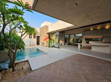 Casa · 215m² · 3 Quartos · 4 Vagas · Casa de condomínio em  Avenida Comendador José da Silva Martha - Vila Santista - Bauru/SP
