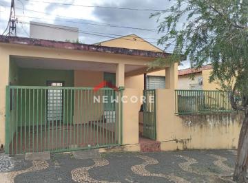 Casa · 105m² · 2 Quartos · 2 Vagas · Casa em Rua Duque de Caxias - Centro - Santa Bárbara D'Oeste/SP