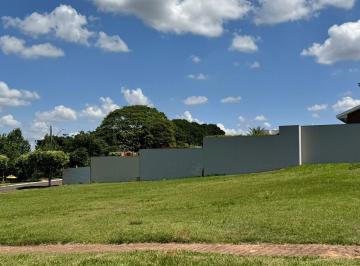 Foto 05 · Terreno á venda no Condomínio de alto padrão Central Park em Umuarama, 409,5m², plano , excelente to