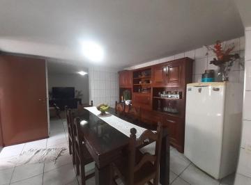 Casa · 250m² · 4 Quartos · VENDO SOBRADO-FL42