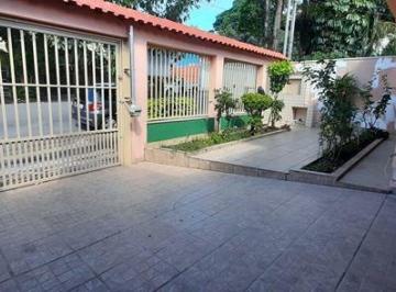 Casa · 170m² · 3 Quartos · 3 Vagas · Vendo casa Térrea proximo Parque do Joquei, 3 dorms, quintal - FL22