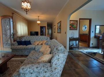 Casa · 150m² · 4 Quartos · 4 Vagas · Sobrado com 4 dormitórios, sendo 2 suítes, sala de estar, sala de jantar, sala de TV,  - FL22