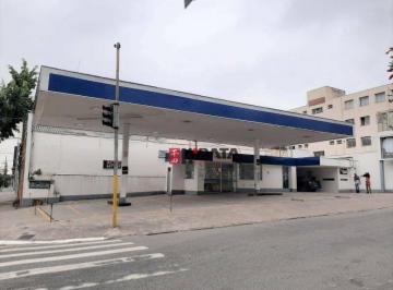 a4ceb0e356b1ffb11d15938abb08c7cc00a0de41 · Antigo posto de gasolina no bairro do Bom Retiro!