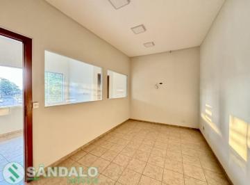 9823211100.jpg · Sala Comercial