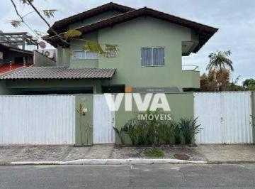 90e8a7fd833e64edca45f1cea96169a9b764ec7d · Casa com 5 dormitórios à venda, 240 m² - Praia dos Amores - Balneário Camboriú/SC