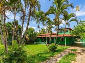 d2808b15a6ae75f10d284d3f490b2067c120d5a3 · Casa térrea no Condomínio Mansões Entre Lagos