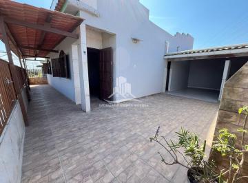 Casa · 3 Quartos · Sobrado à Venda em Unamar