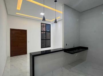Casa · 80m² · 3 Quartos · 2 Vagas · Linda Casa de 03 quartos com suíte à venda em Vitória da Conquista/BA