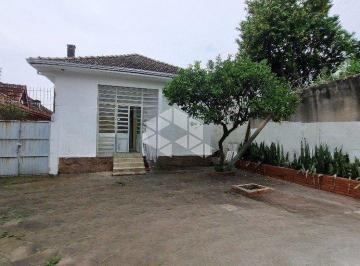 653294_i8qd7m35_6532946725a9bf5b0e3.jpg · Casa 4 dormitórios, pátio e garagem   no bairro Partenon em Porto Alegre