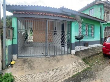 Foto 15 · Casas no centro de São Lourenço da Serra para investimentos.