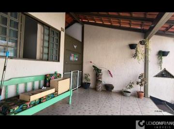 Foto 01 · Casa, Taiaman, Uberlândia, MG
