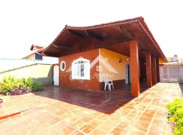 Casa · 171m² · 3 Quartos · 4 Vagas · Casa em Peruíbe