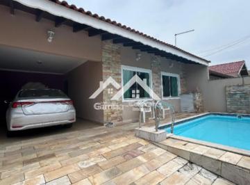 Casa · 189m² · 3 Quartos · 3 Vagas · Casa em Peruíbe