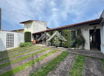 Casa · 141m² · 3 Quartos · 3 Vagas · Casa em Peruíbe