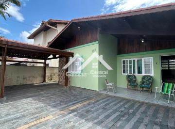 Casa · 153m² · 3 Quartos · 3 Vagas · Casa em Peruíbe